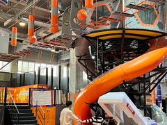 -嗨翻Hi-Fun竞技主题乐园·蹦床亲子生日轰趴(国光1937店)