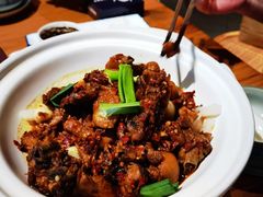 -野山舂·贵州现舂酸汤火锅(鸿通城店)