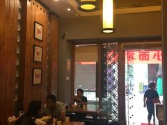 大堂-秦云老太婆摊摊面(全国总店)