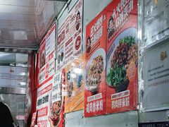 -玲玲米粉·新疆现炒米粉(大十字总店)