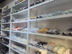 -翰皇直营洗衣洗鞋(望京鹿港店)