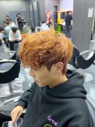 -米可造型烫发染发