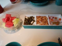 -荷塘秋月·本帮江浙菜(国权路店)