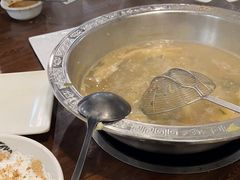 -乡土黄·鲜牛肉火锅·小龙虾(兴业街店)
