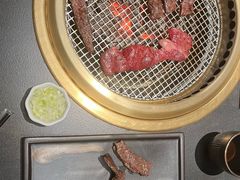 -铭牛烧肉·和牛海鲜自助(高新月牙湖店)