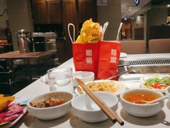 -海底捞火锅鲜切牛肉主题店(长寿路店)