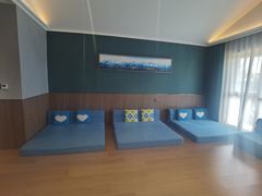 -悠然爱空间高尔夫温泉别墅轰趴馆(思念果岭店)
