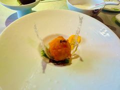 黄金甲配8年卡露伽鱼子酱-于塗·文化餐厅(棕榈店)