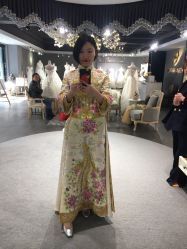 -艾米丽婚纱礼服