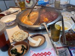 菌汤鸳鸯锅-芈重山老火锅(广州首店)