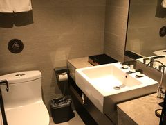 -如家精选酒店(上海张江广兰路地铁站店)