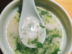 -洪氏嗨捞·广东猪肚鸡·椰子鸡火锅(西咸万象城店)