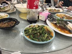 -双月饭店·20年老字号(新村店)