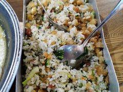 -蜜桃餐厅·伴山(湖滨商业街店)