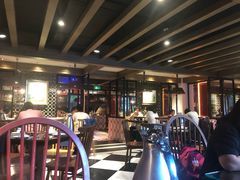 大堂-江边城外烤全鱼(方庄时代购物中心店)