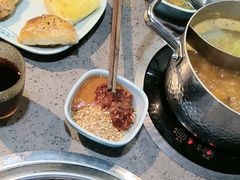 -金滏山·烤肉海鲜火锅自助(襄阳万达店)