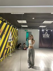 点击看大图 -TOMBOY爵士舞韩舞舞社