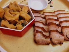 烧肉拼炸馄炖-尖沙咀酒店(大沥店)