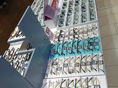 -美式眼镜·授权蔡司.依视路.尼康.豪雅.明月(南翔印象城店)