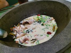 -鲜潭蒸汽石锅鱼(五道口购物中心店)