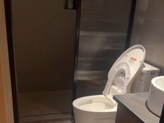 -快乐大桶水养生足浴SPA(前兴路店)
