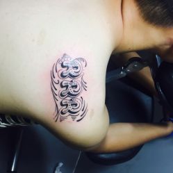 -墨無界刺青TATTOO