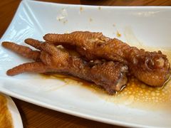 老卤酱鸡爪-鑫震源·苏式大虾生煎(山塘街店)