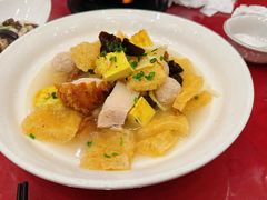 -侬佳蒸菜馆(听潮店)