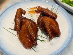 爆汁脆皮乳鸽-云客来·花园餐厅(洛社店)