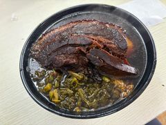 -小龙大肉面馆