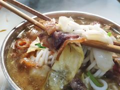 -花溪王记牛肉粉(四季花溪商场店)
