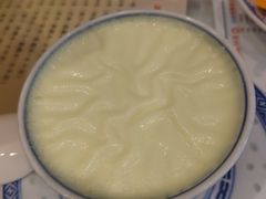 -广信牛奶甜品世家(台东店)