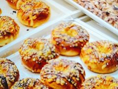 -HOT CRUSH趁热集合·现烤面包(环球港店)