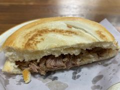 -秦豫肉夹馍(东羊市店)
