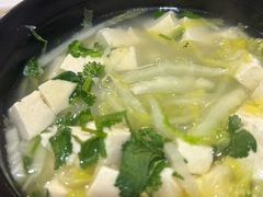 -闫家驴肉老店(华电一校店)