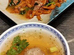 潮界湿炒牛河-潮界(虹桥新天地店)