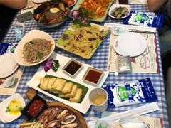 -益百岁牛尾汤(香山路店)