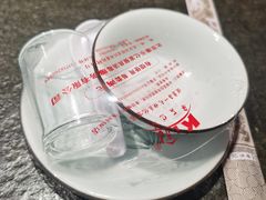 餐具摆设-靠山屯东北农家菜(八龙桥雅苑店)