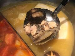 -湊湊火锅·茶憩(新中关购物中心店)