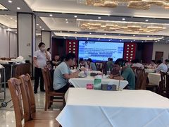 大堂-怡园饭店-餐厅(四望亭店)