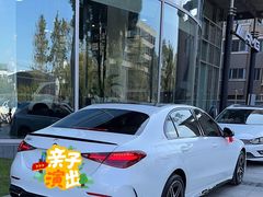 -上海星瀚奔驰4S店(红柳路店)