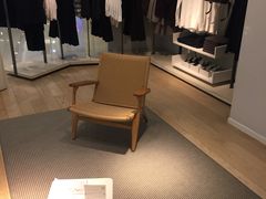 -COS(月星环球港店)