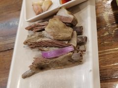 新疆手抓肉-清真·玛丽亚新疆菜主题餐厅(浙江中路店)