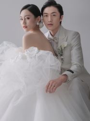 -唯一视觉婚纱摄影(李家村店)