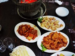 -韩风烤牛肉冷面店