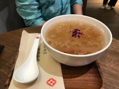 玫瑰桃胶银耳-彬媽糖水(侨鑫国际店)