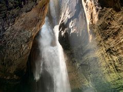 -华蓥山天意谷景区