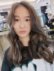 -AKOZO Beauty Salon