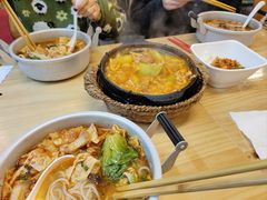 -丽丽三鲜螺蛳粉(田林路店)