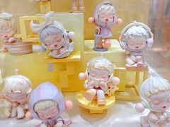 -泡泡玛特POPMART(蓝色港湾店)